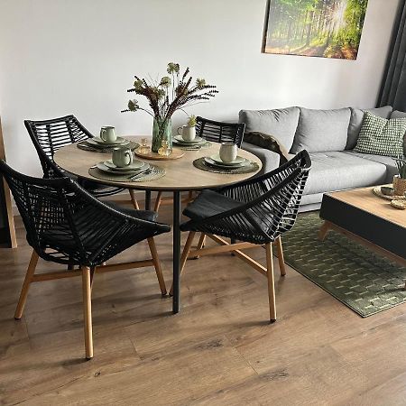 Apartament 28 W Dolinie Baryczy - 5D Apartamenty Milicz Eksteriør bilde